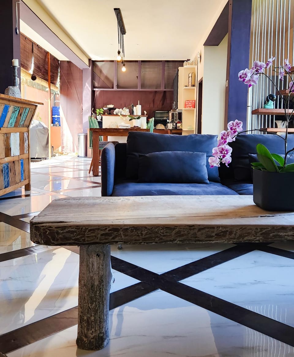 Serai House 2BR Cozy Kerobokan Home House in North Kuta