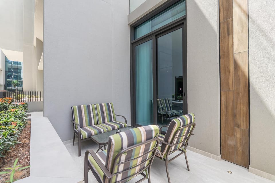Day, Balcony/Terrace