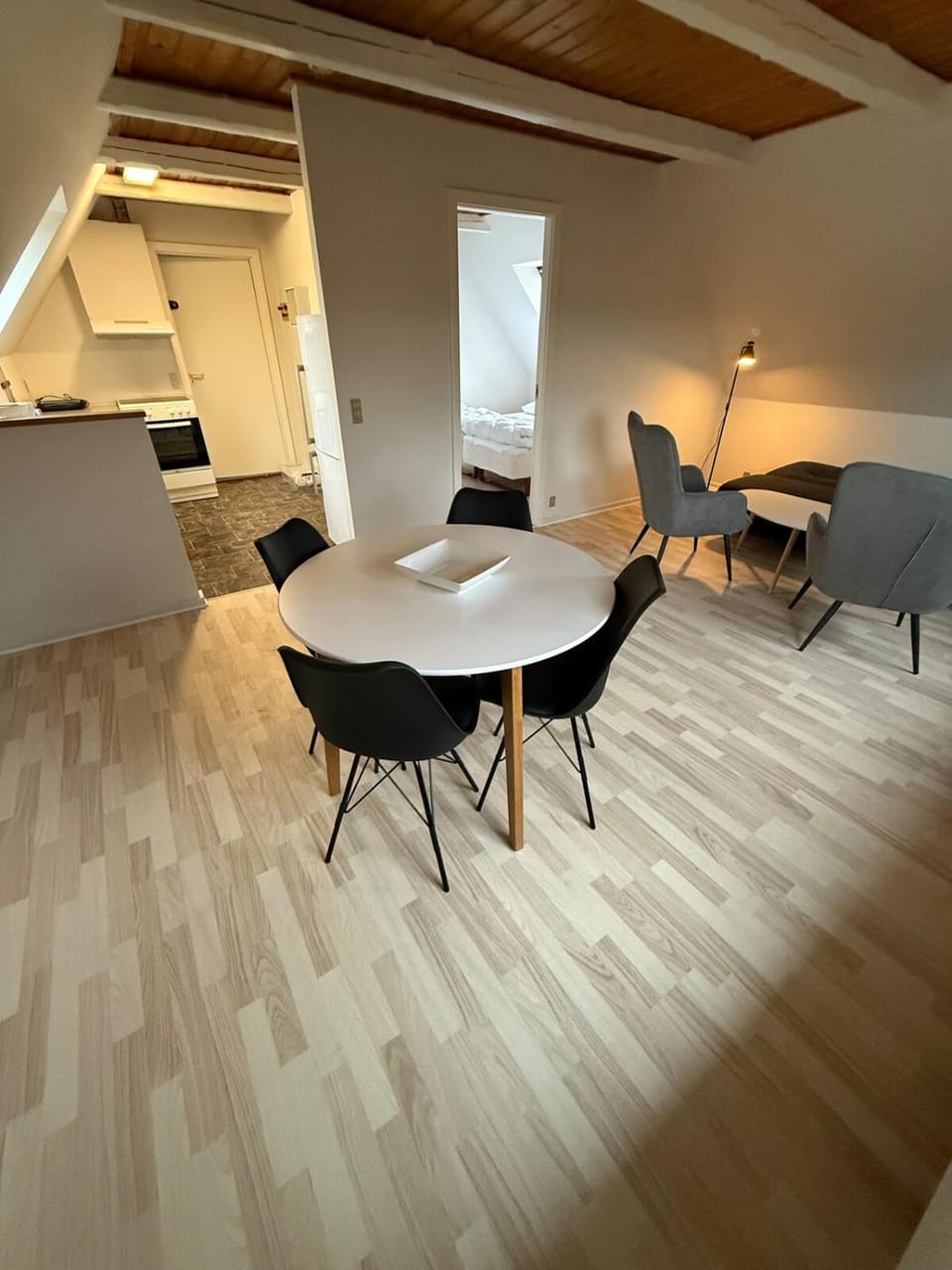 Living room, Dining area