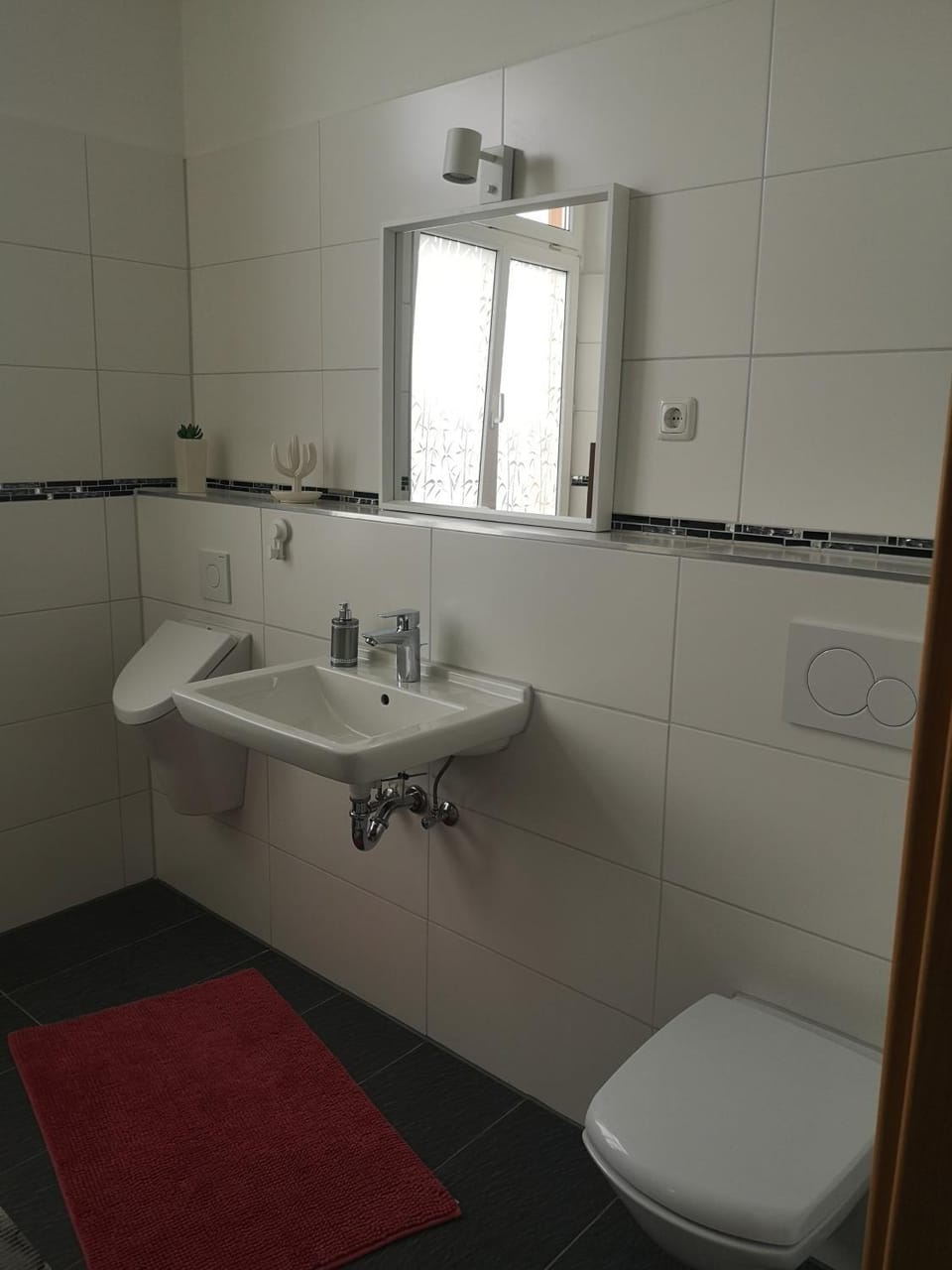 Toilet, Bathroom