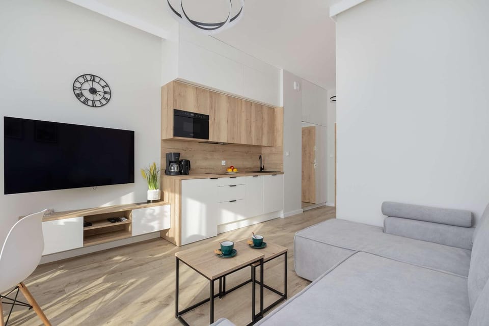 Kitchen or kitchenette, Living room, Seating area, Dining area