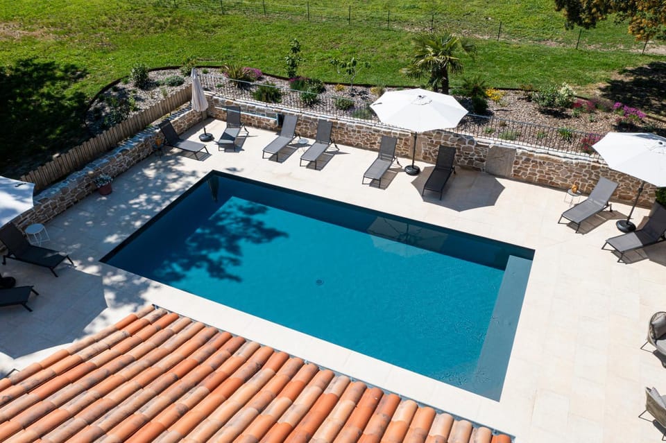 Pool view, Swimming pool