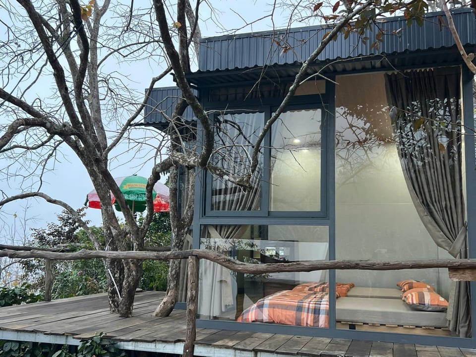 Vuon Hong Le Phuc-Cau Dat Glamping Retreat Da Lat Hotel in Dalat