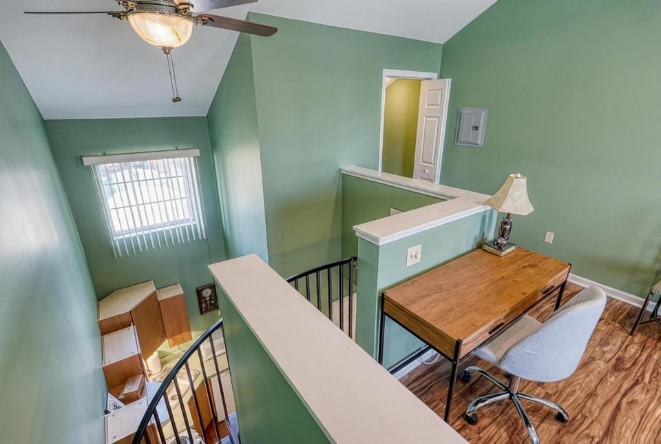 Suites On Chocolate - The Club Apartment in Hershey