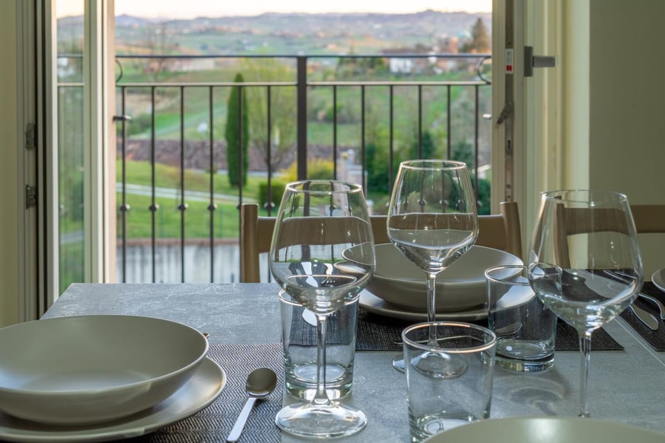 Balcony/Terrace, Dining area