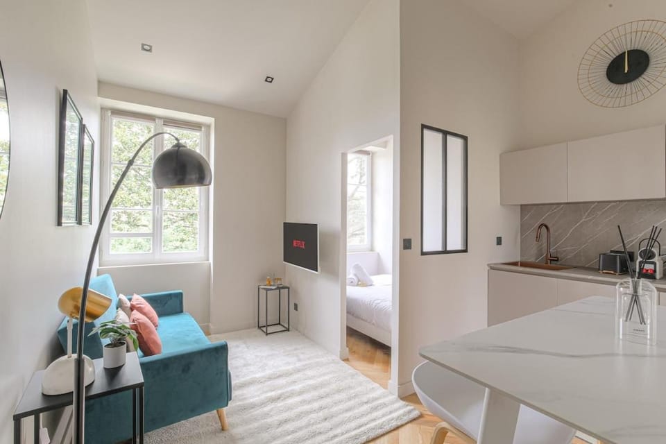 T2 rénové et confortable à Écully pour 2 personnes Apartment in Lyon