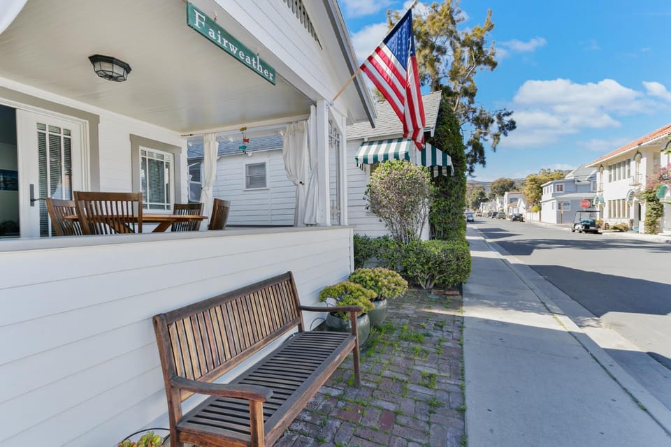 234CL 234 Claressa Ave House in Avalon