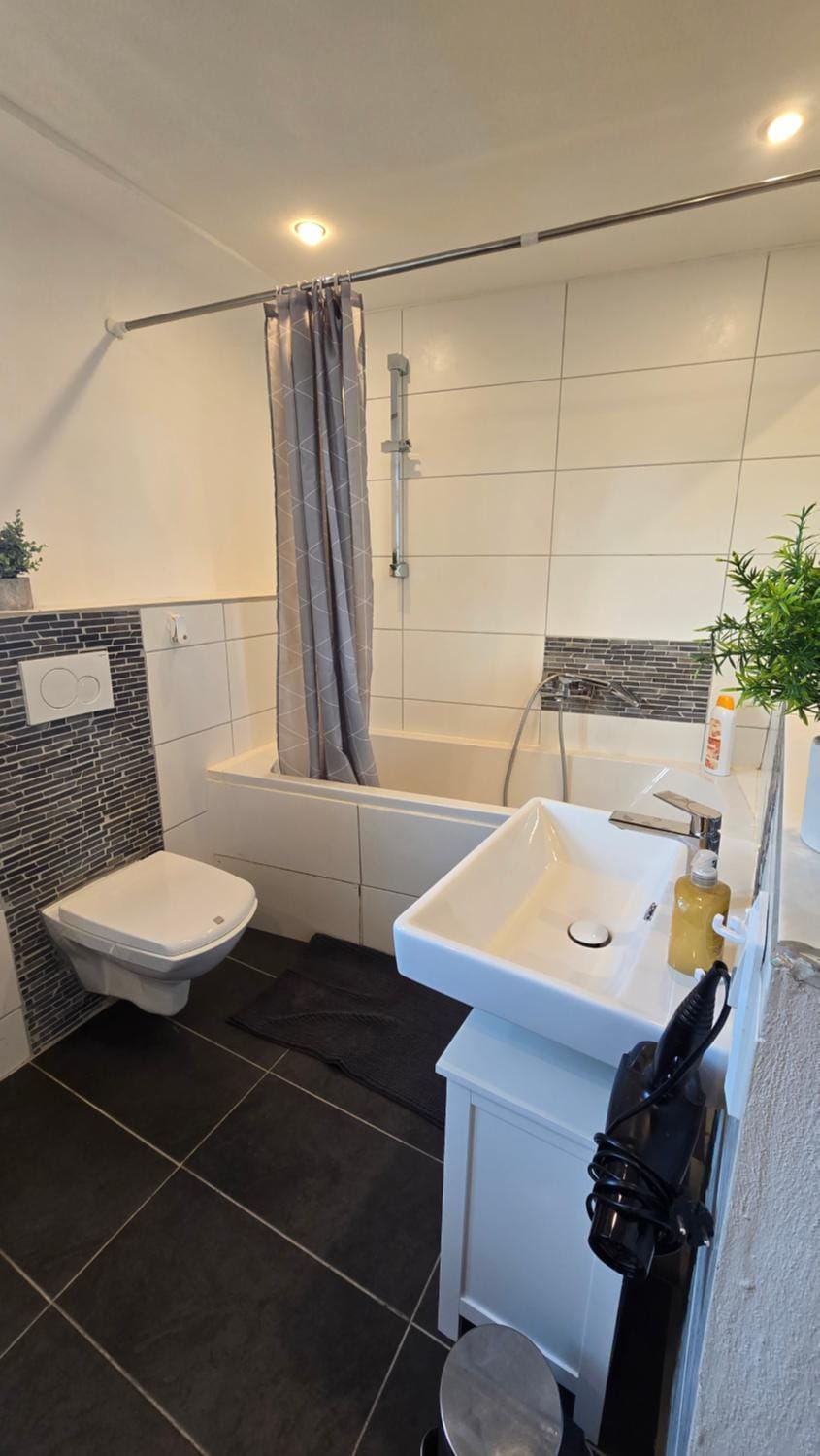 Bathroom, Bath