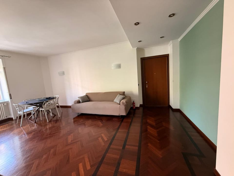 Brand new apartment near city center Apartment in Milan