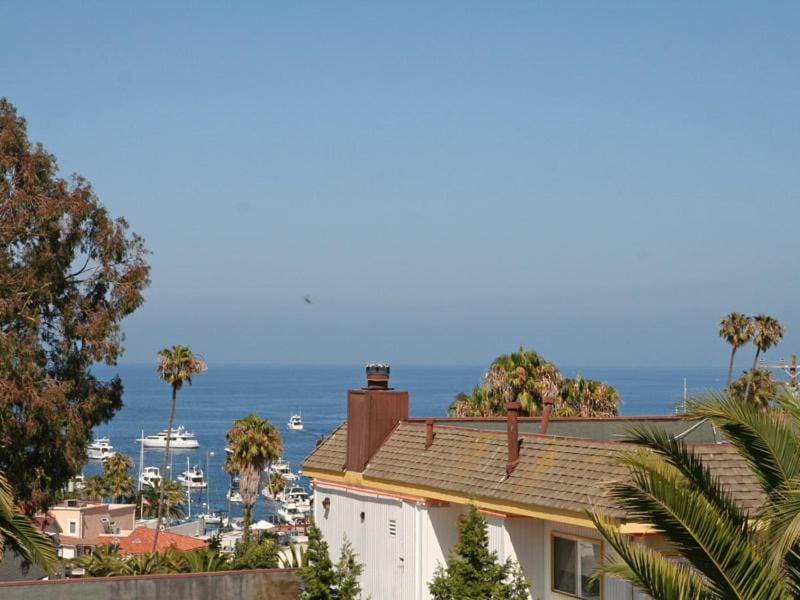 300MAR 300 Marilla House in Avalon