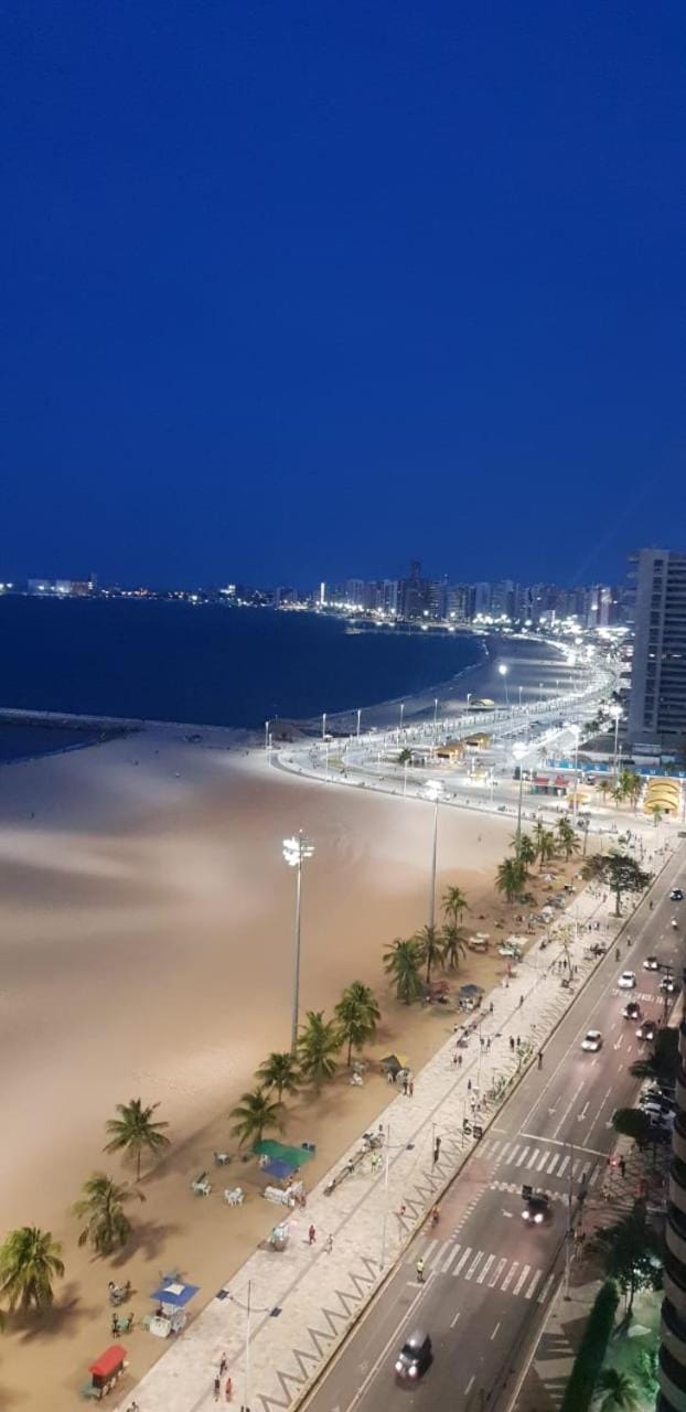 Apartamento com vista maravilhosa para o mar Apartment in Fortaleza