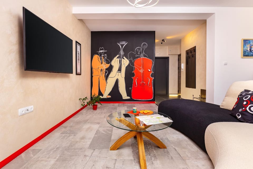 TV and multimedia, Living room