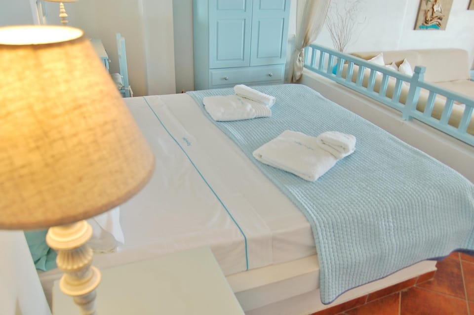 Aspro Mple Apartment in Decentralized Administration of the Aegean