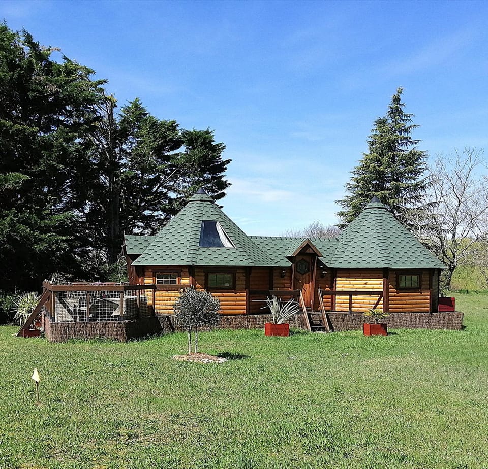 Property building, Garden