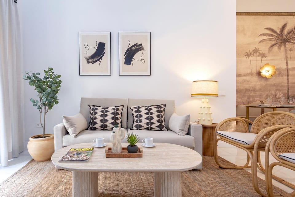 Living room, Seating area