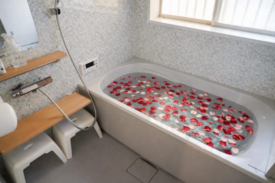 Bathroom, Bath
