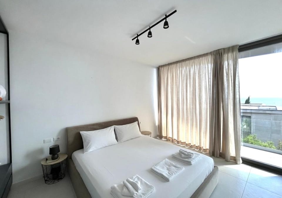 Villa Tirana Apartment in Vlorë County, Albania