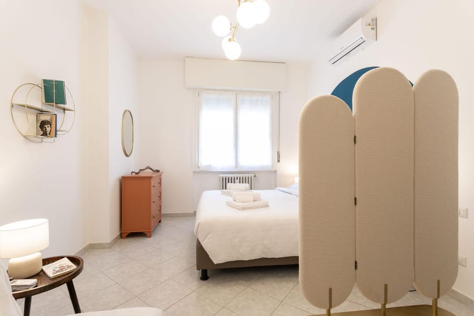 Living room, Bedroom