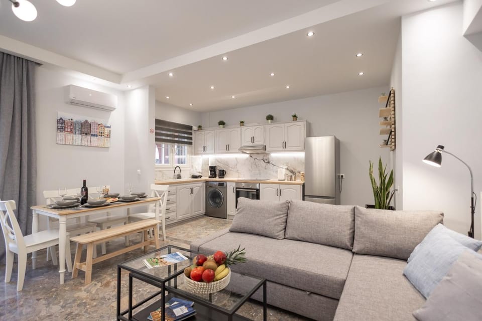 Athena Lux Maison Apartment in Corfu