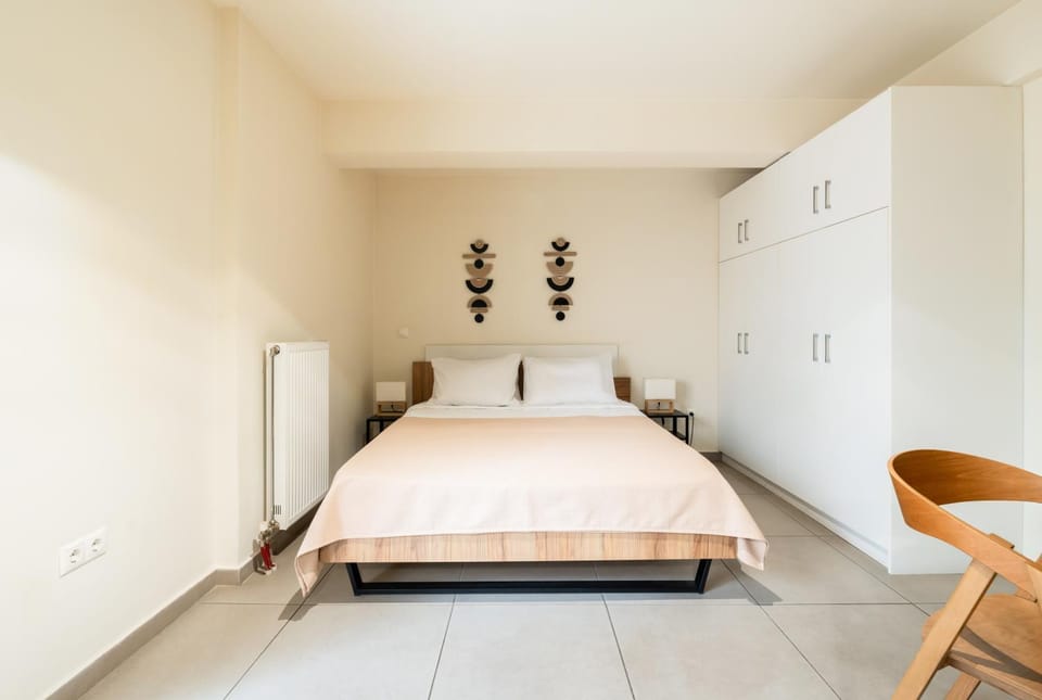 Bed, wardrobe