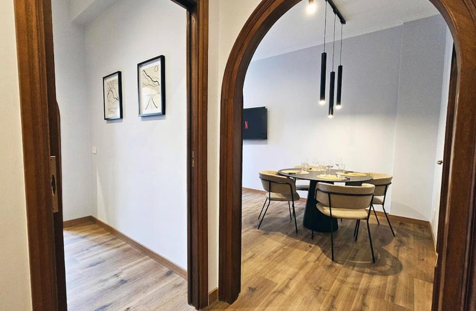 Gallo 55 Stylish & Modern Stay Near the Vatican Apartment in Rome