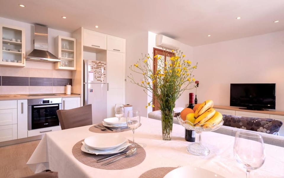 Everything just a few steps away Apartment in Hvar