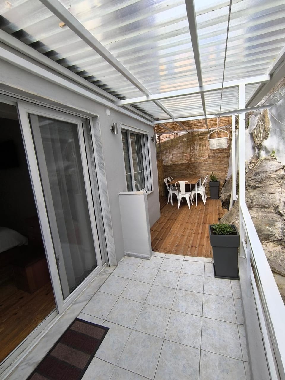Patio, Day, Balcony/Terrace, Balcony/Terrace, Dining area