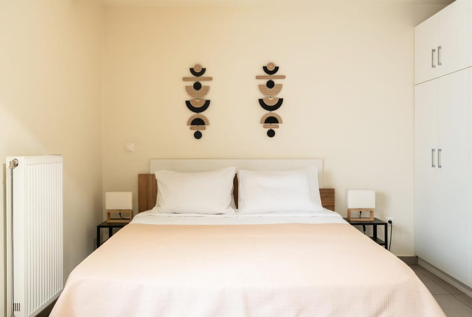 Bed, wardrobe