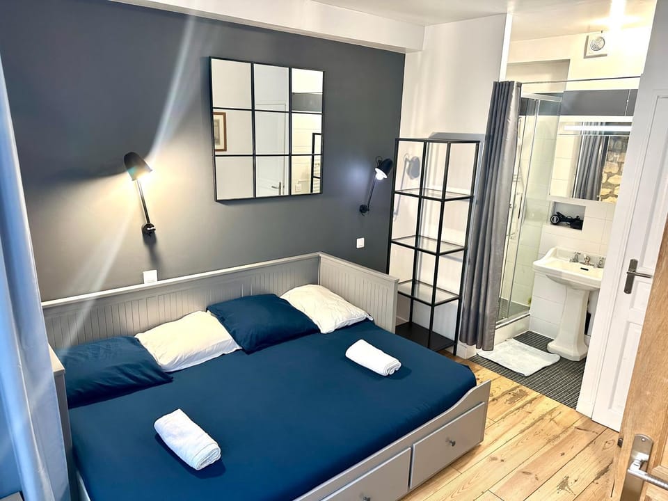 Casa Home - LE CHAPELAIS CLICHY MONTMARTe Apartment in Paris