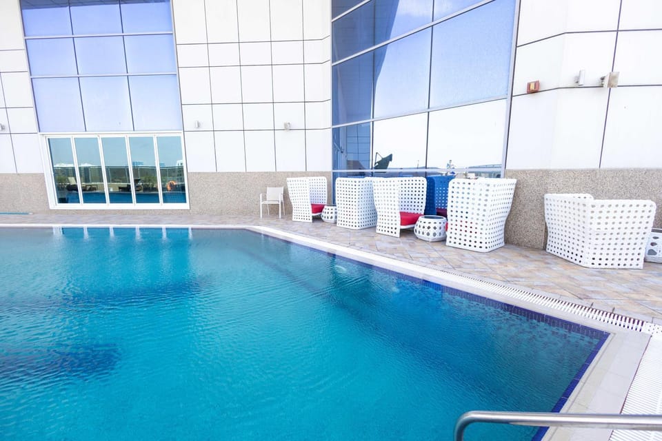 Luxury Stay in Al Nahda, Dubai Apartment in Al Sharjah