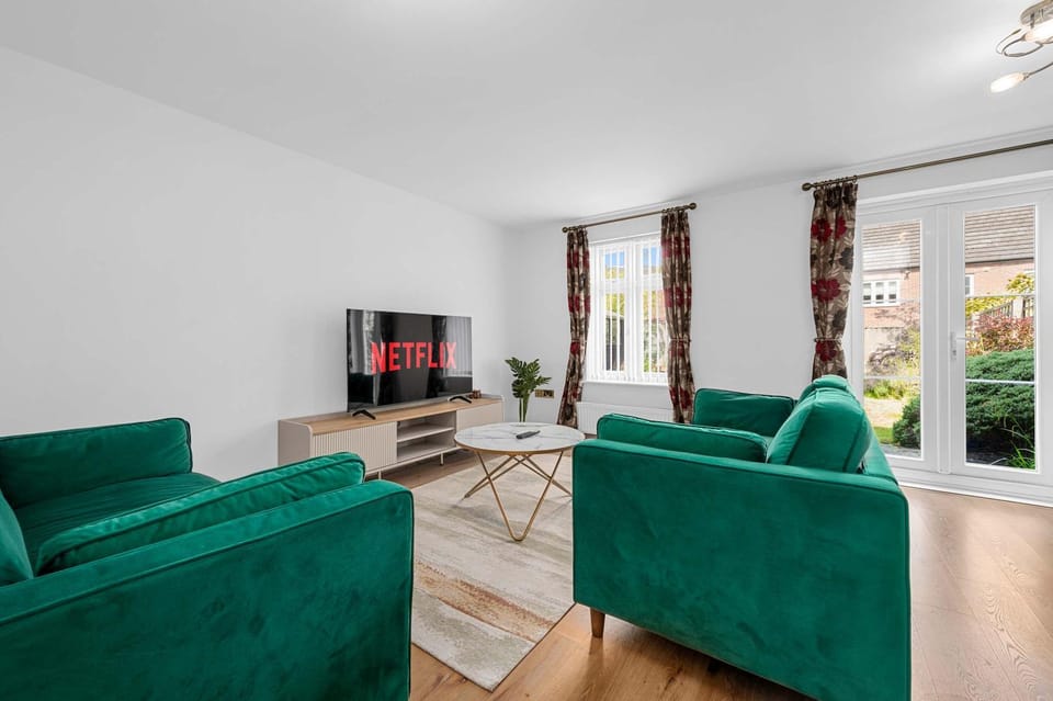 TV and multimedia, Seating area
