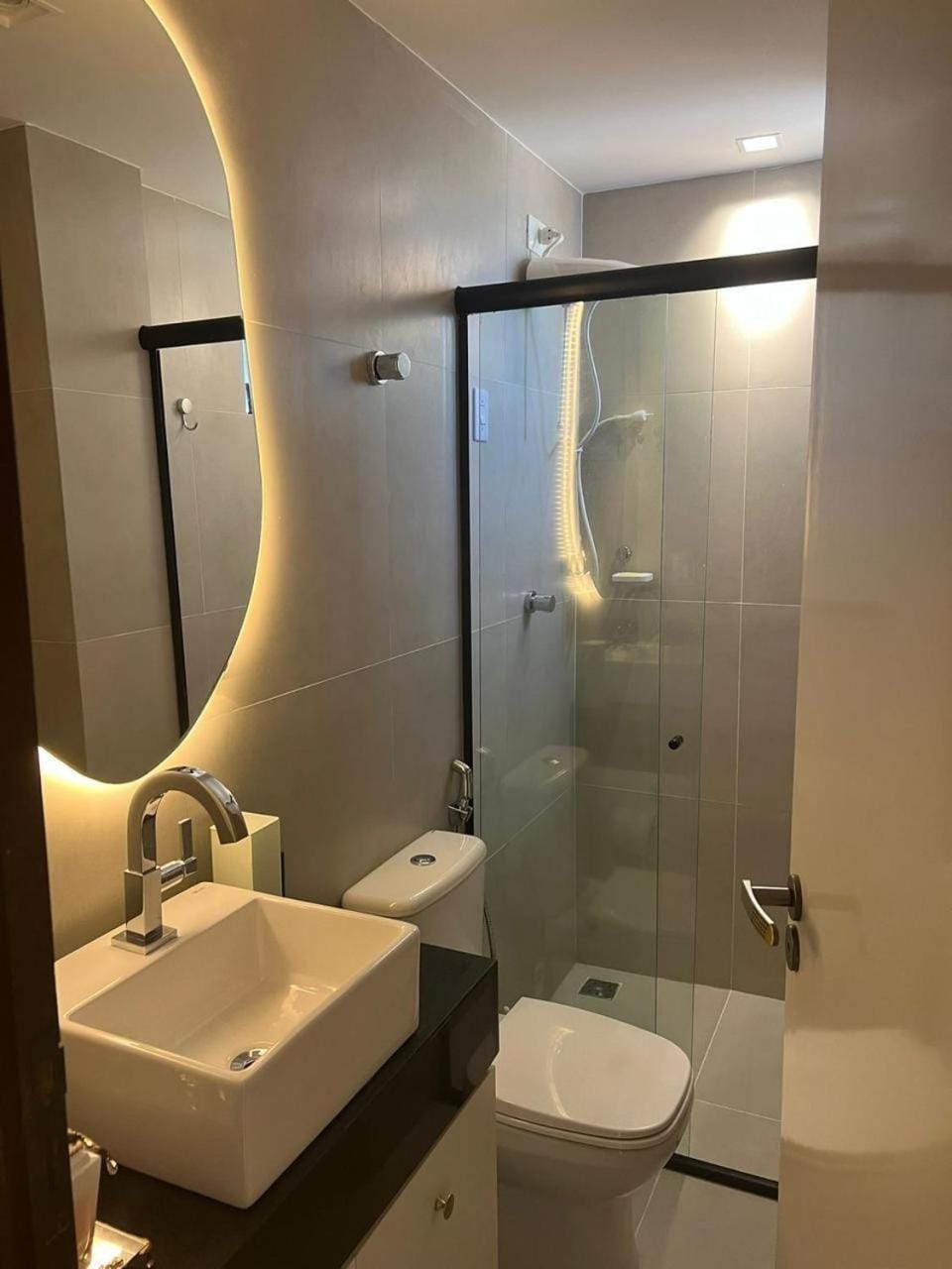 Apartamento completo na melhor praia da grande João Pessoa 40 metros da praia Apartment in Cabedelo
