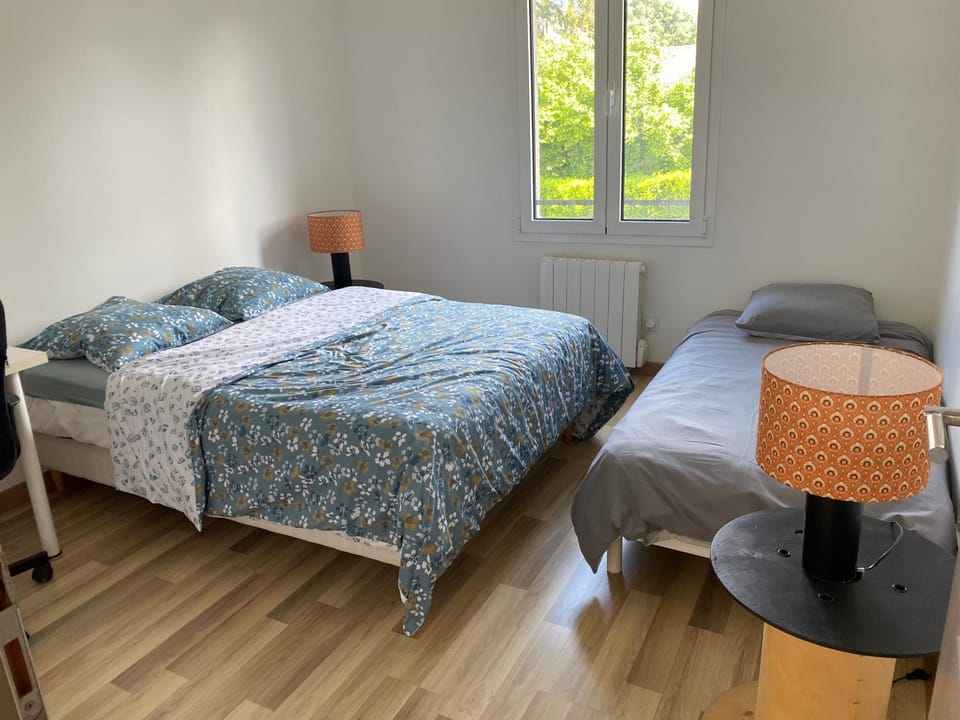 Les gîtes cherois esprit moderne 8 personnes House in Auvergne-Rhône-Alpes
