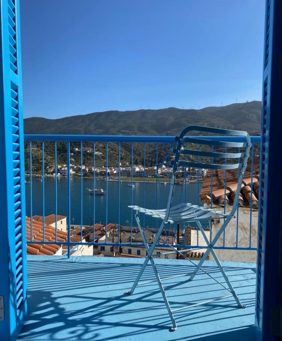 Mona Apartment in Argolis, Greece
