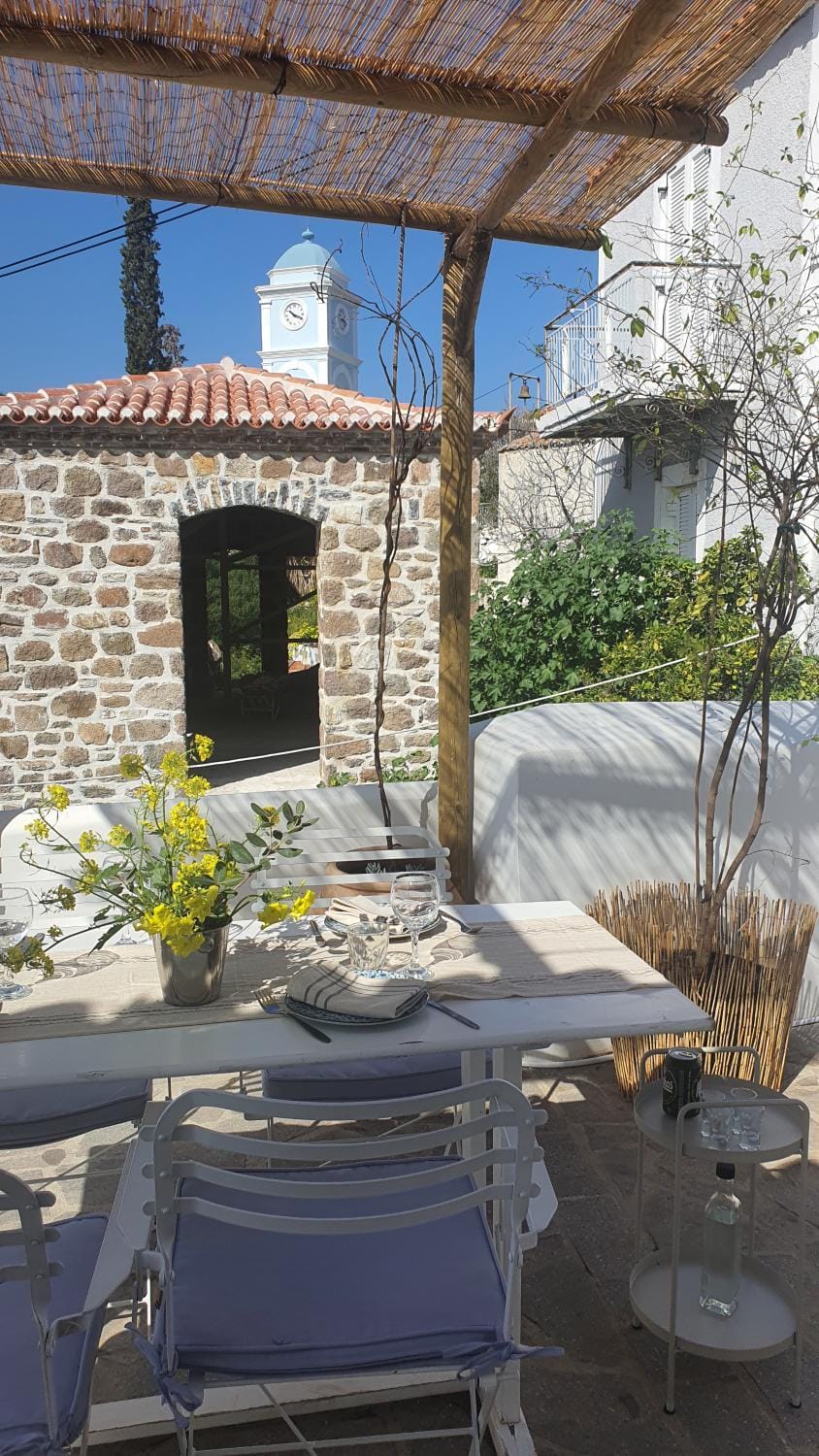 Mona Apartment in Argolis, Greece