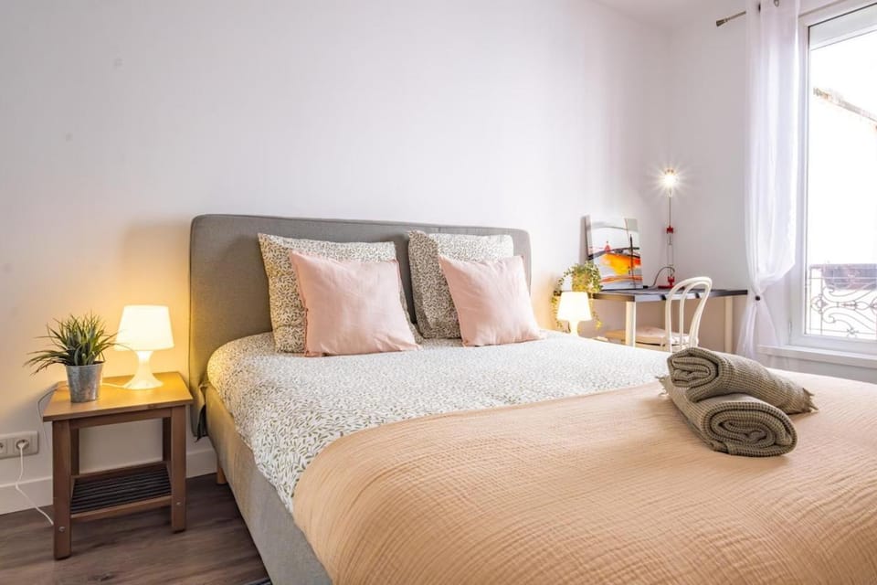 Appartement Place Monge 3 Guests Apartment in Paris