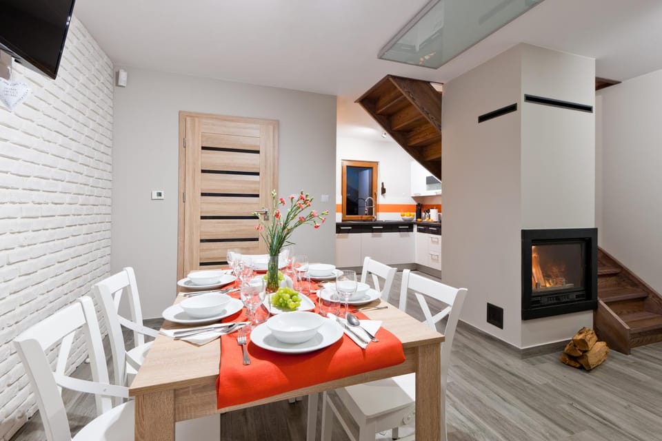 Lounge or bar, Dining area