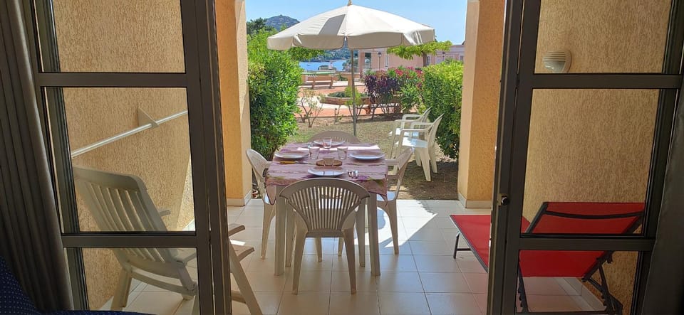 Patio, View (from property/room), Balcony/Terrace, Dining area