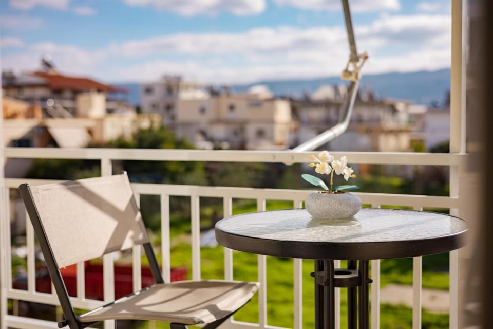Day, View (from property/room), Balcony/Terrace, Dining area