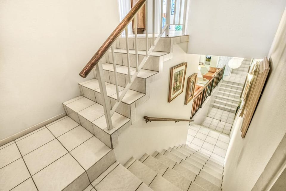 Bahia Vista - C63 House in Avalon