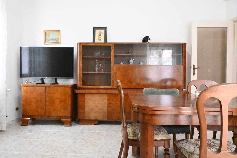 SE144 - Senigallia, comodo trilocale con aria condizionata e posto auto Apartment in Senigallia