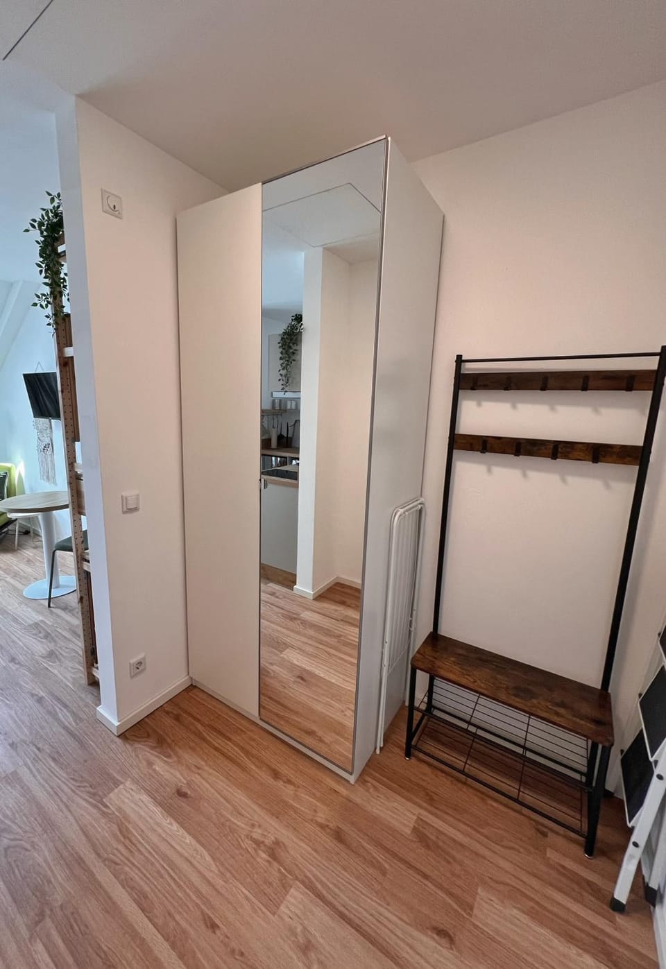 wardrobe