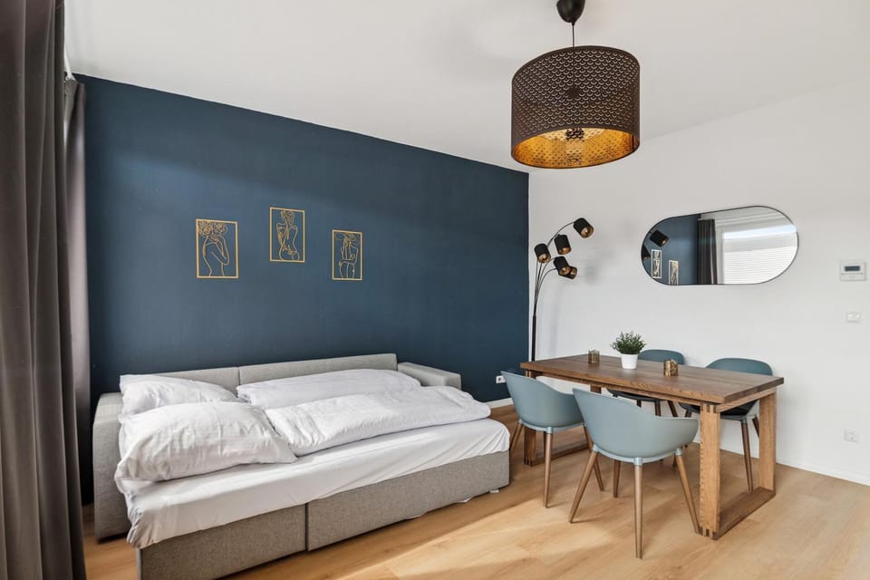 Living room, Photo of the whole room