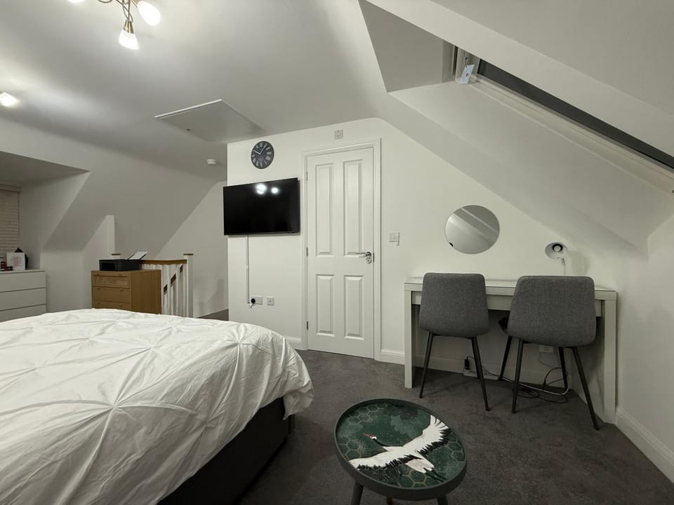 En-suite Studio - LuxurymeetsComfort Vacation rental in Metropolitan Borough of Solihull