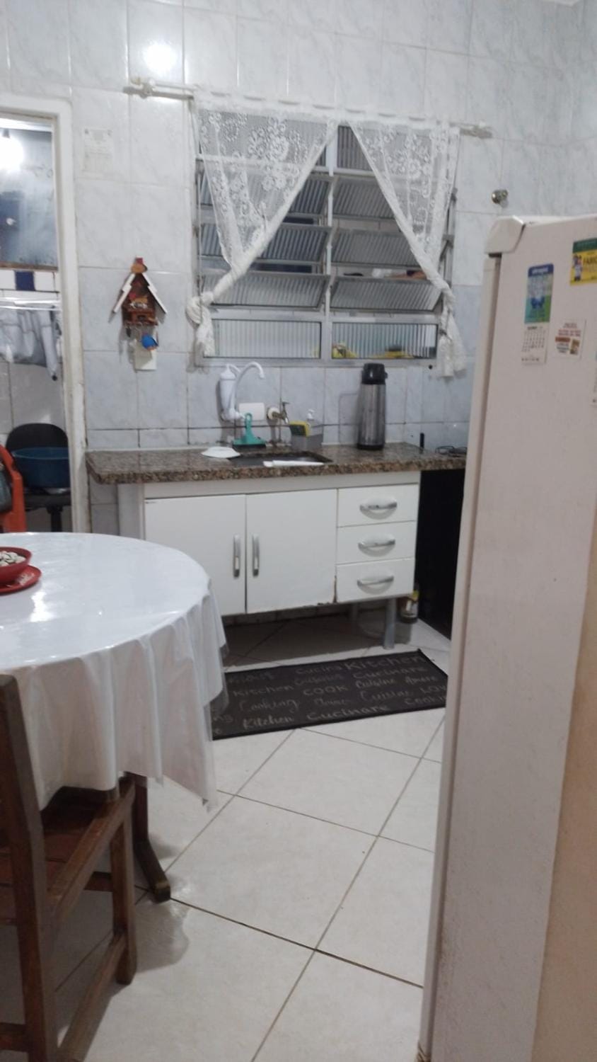 Kitchen or kitchenette, Dining area, oven, pet friendly, stove