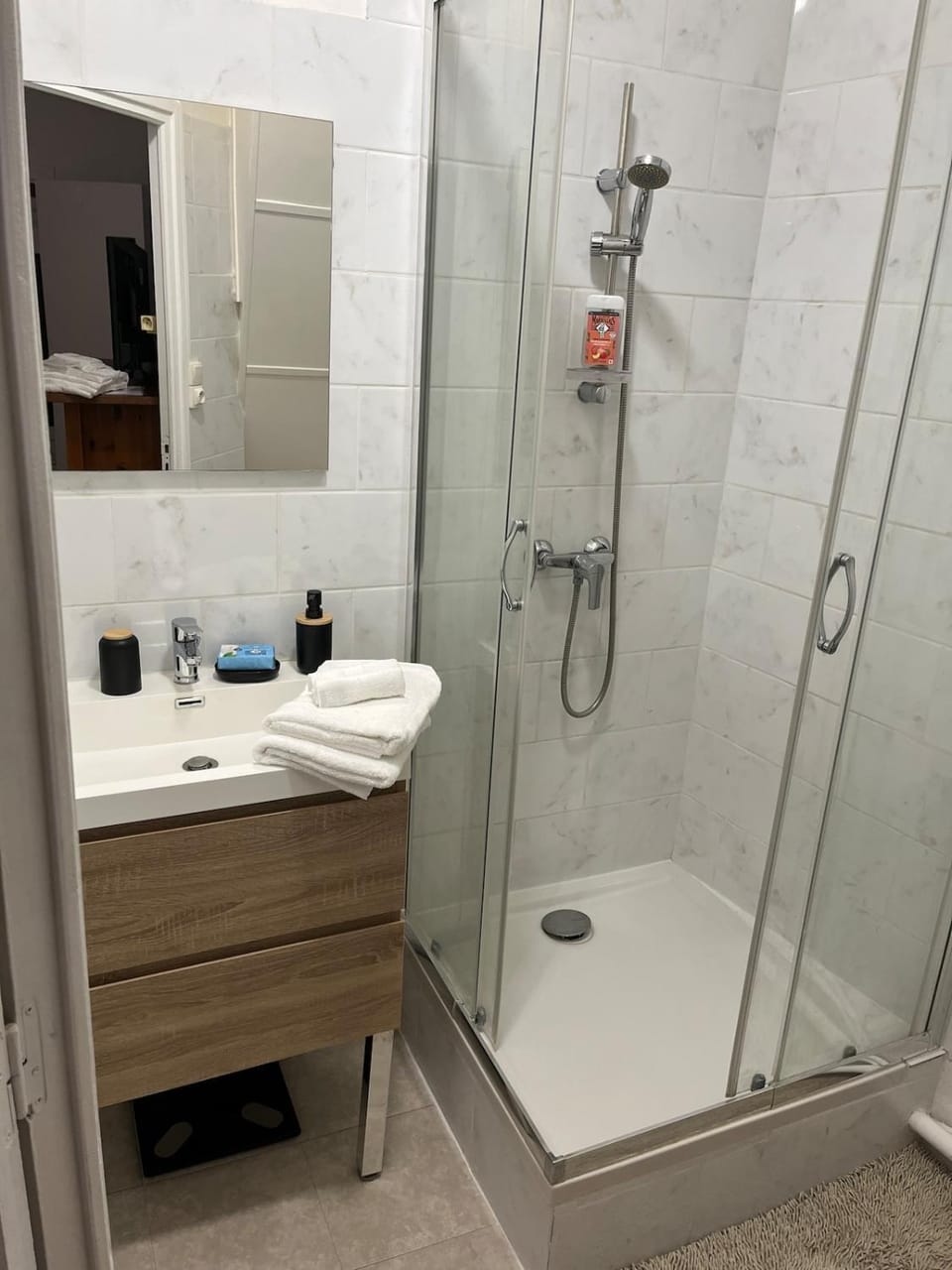 Shower, Bathroom