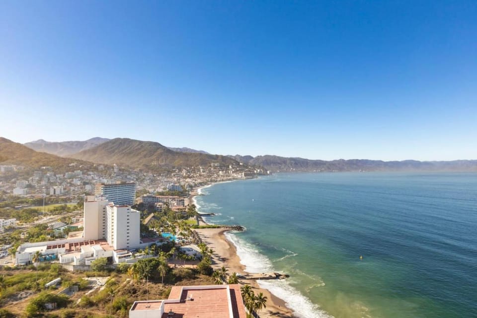 Harbor NT2109 by Moikkarentals Apartment in Puerto Vallarta