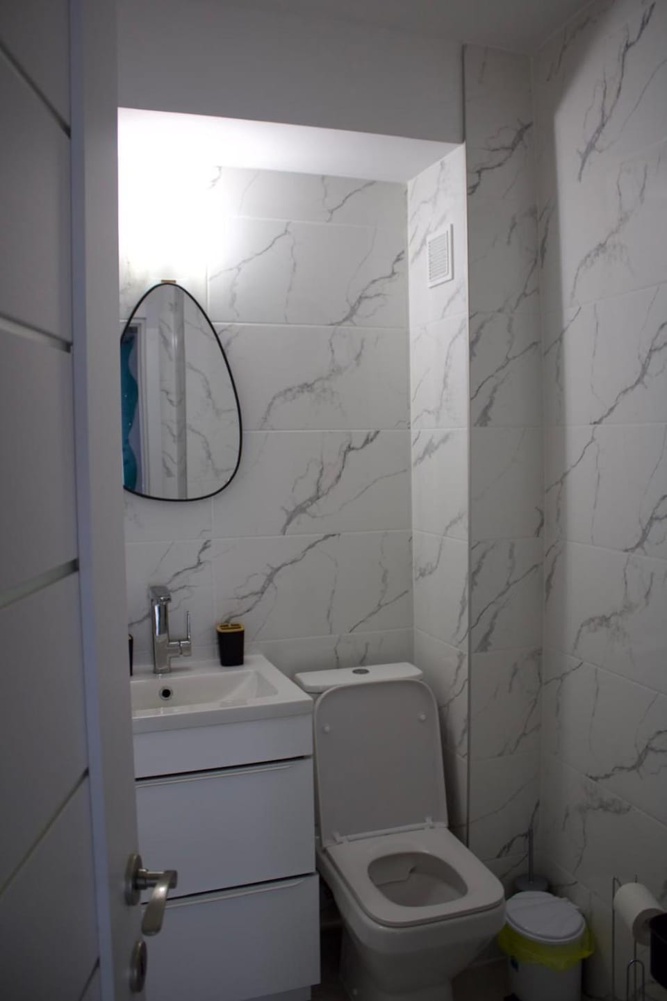 Toilet, Bathroom