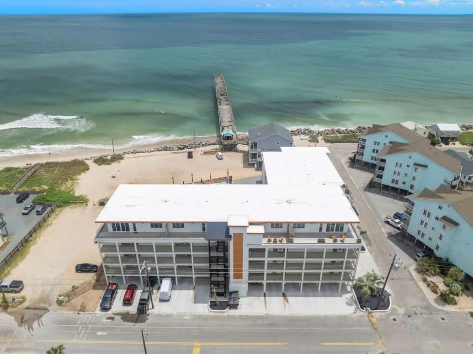 Oceanside Oasis Oceanfront with Pool and Elevator House in Carolina Beach