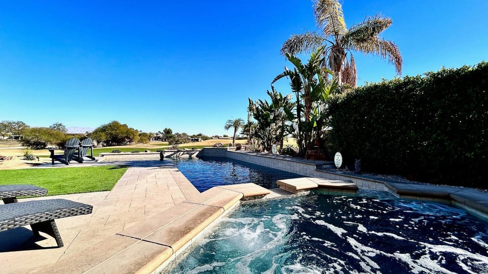 Fairway View Estate Villa in Cathedral City